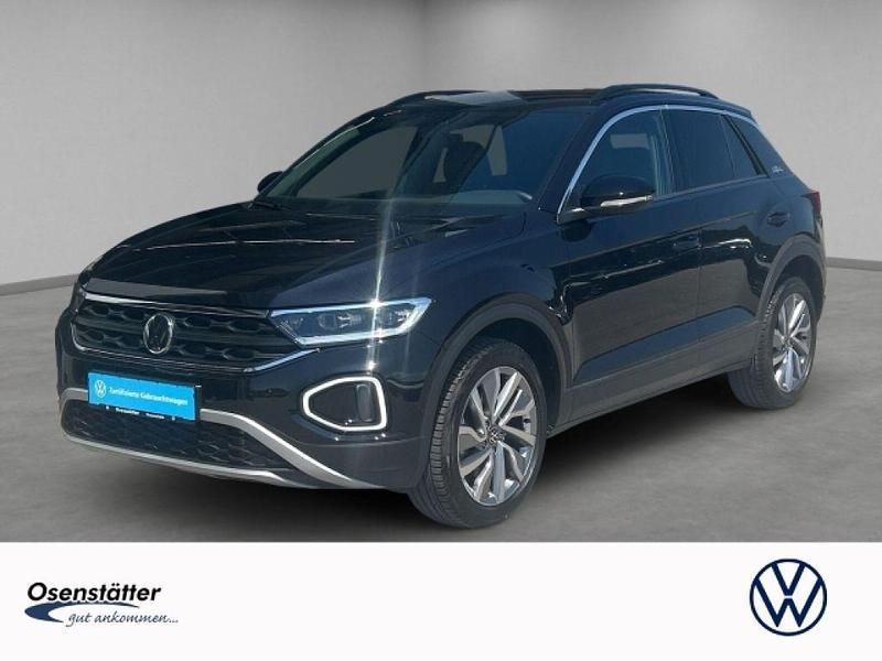 Deep black perleffekt (metallic) Gebraucht 2024 VW T-Roc Goal SUV | 28.760 € (Superpreis) - Bild 1/4