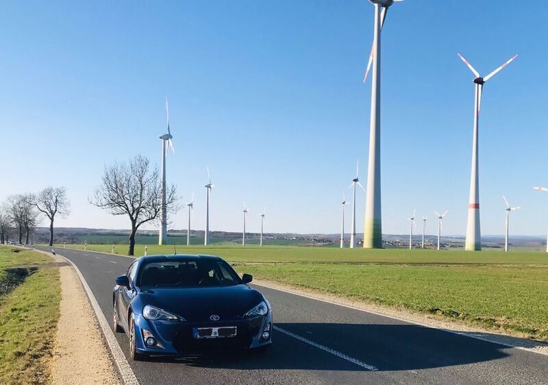 Blau Gebraucht 2013 Toyota GT86 GT Coupé | 17.499 € (Guter Preis) - Bild 1/4