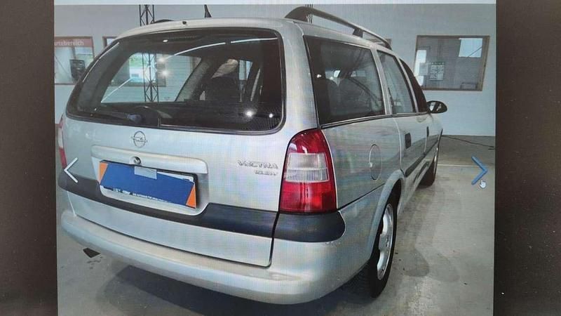 Gebraucht Opel Vectra 101 PS (74 kW) 1998 Kombi