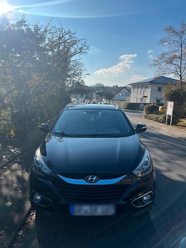 Gebraucht Hyundai ix35 184 PS (135 kW) 2015 Schwarz SUV