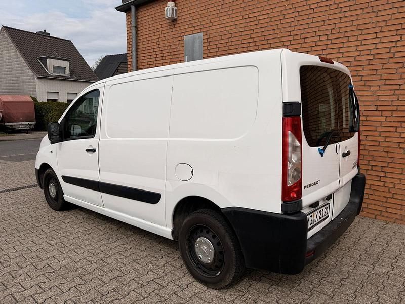 Gebraucht Peugeot Expert 90 PS (66 kW) 2015 Weiß Van