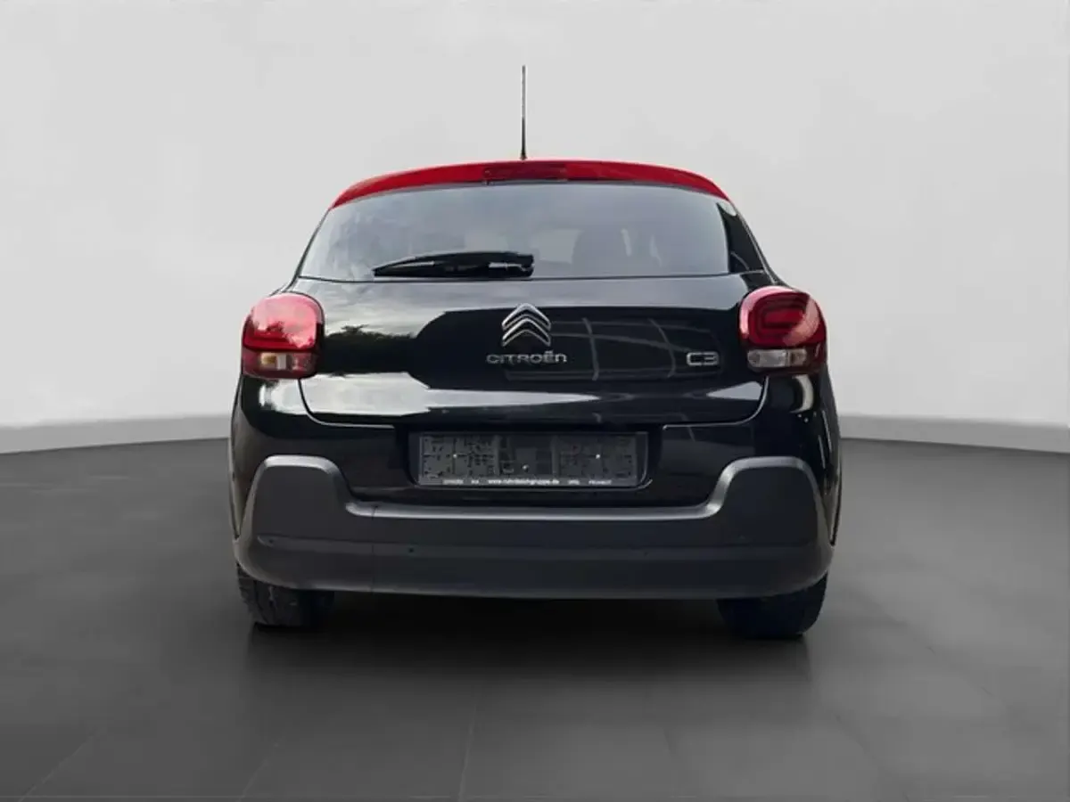 Gebraucht Citroën C3 PureTech 110 PS (80 kW) 2020 Perla nera schwarz Kleinwagen