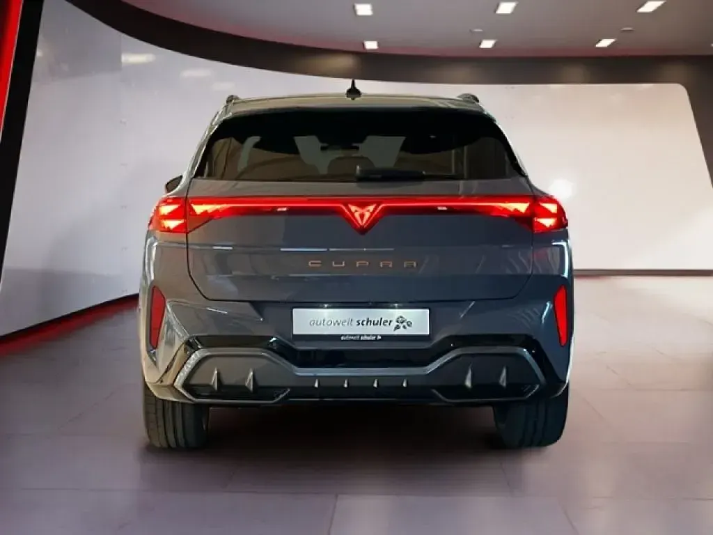 Gebraucht Cupra Terramar VZ 265 PS (194 kW) 2024 Graphene grau SUV