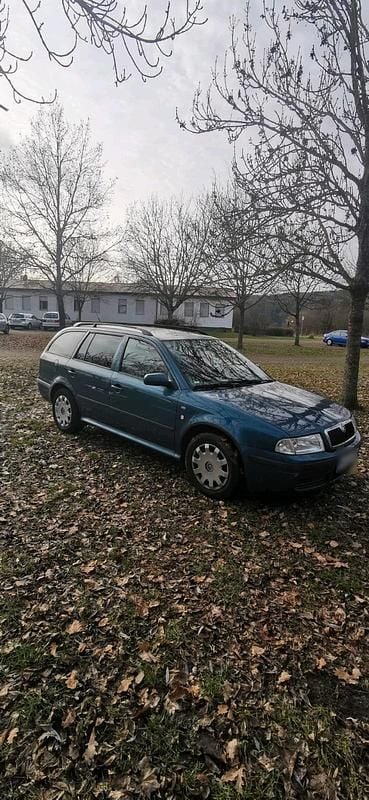 Gebraucht Skoda Octavia 101 PS (74 kW) 2003 Kombi