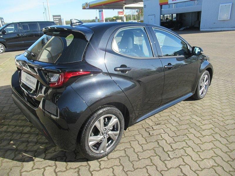 Gebraucht Mazda 2 Exclusive-Line 116 PS (85 kW) 2024 Opera black Kleinwagen