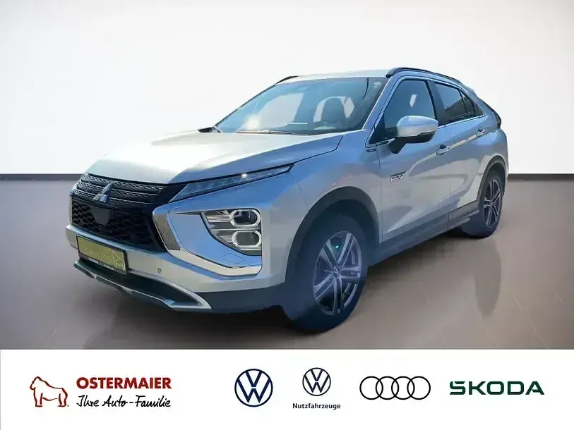 Gebraucht Mitsubishi Eclipse Cross Plus 98 PS (72 kW) 2022 Sterlingsilber SUV