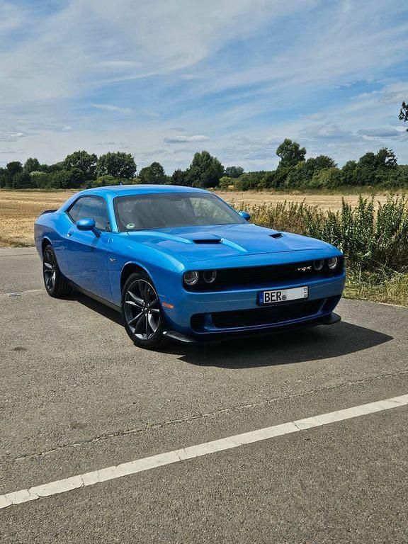 Gebraucht Dodge Challenger SXT 309 PS (227 kW) 2018 Blau Coupé