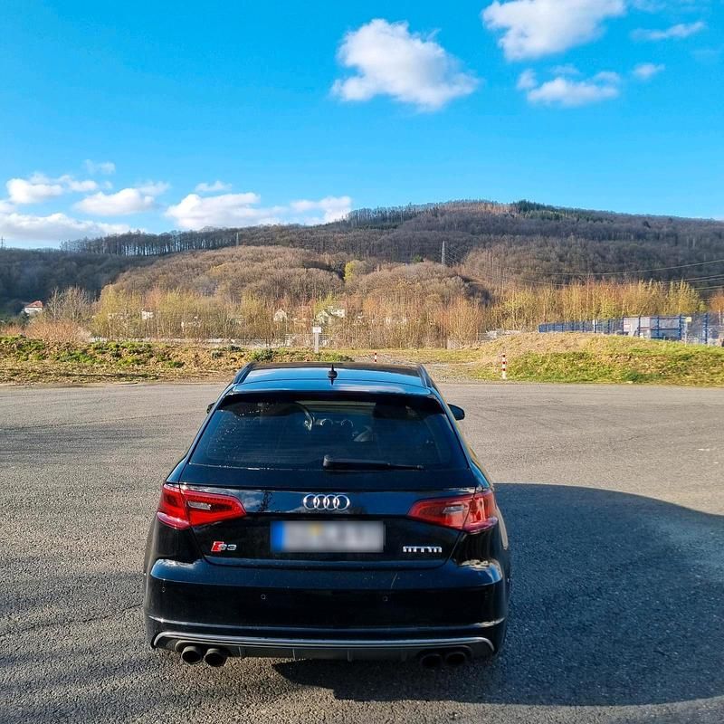 Gebraucht Audi S3 Performance 370 PS (272 kW) 2014 Schwarz Limousine