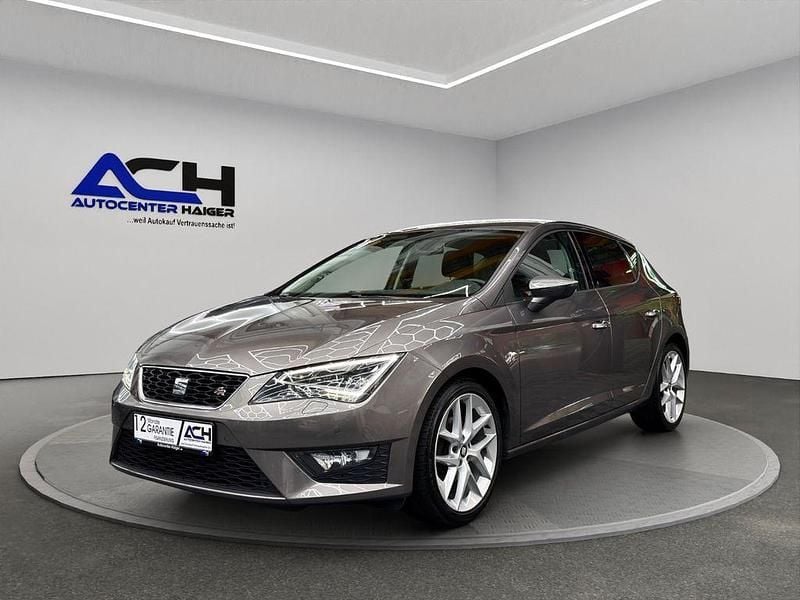 Grau Gebraucht 2016 Seat Leon FR Limousine | 10.850 € (Guter Preis) - Bild 1/4