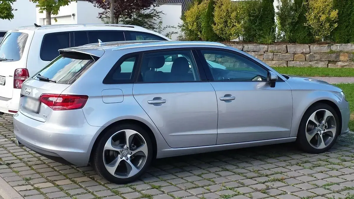 Gebraucht Audi A3 Ambition 125 PS (91 kW) 2014 Silber Kombi