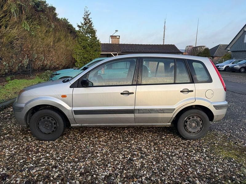 Gebraucht Ford Fusion 80 PS (58 kW) 2007 Silber Kleinwagen