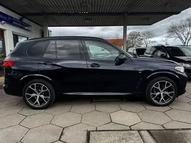 Gebraucht BMW X5 M Sport 340 PS (250 kW) 2022 Schwarz SUV