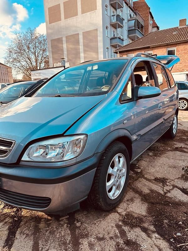 Gebraucht Opel Zafira 125 PS (91 kW) 2005 Grau Van / Kleinbus
