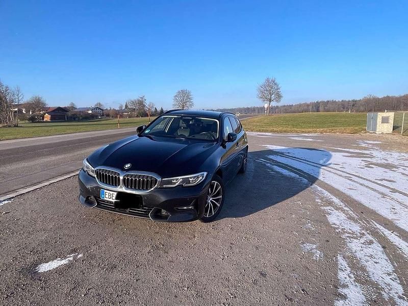 Gebraucht BMW 320 190 PS (139 kW) 2020 Schwarz Kombi