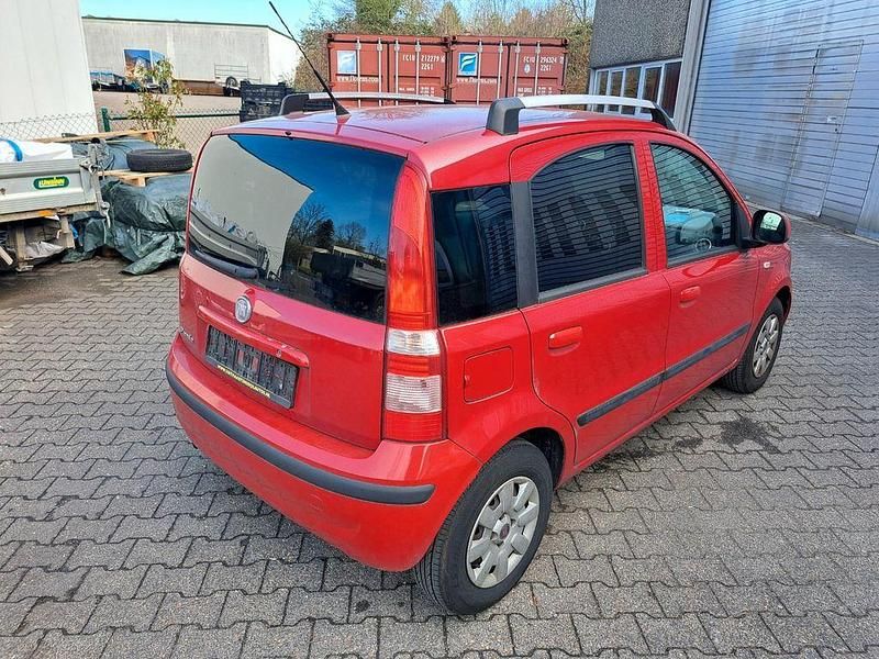 Gebraucht Fiat Panda Dynamic 69 PS (50 kW) 2011 Rot Kleinwagen