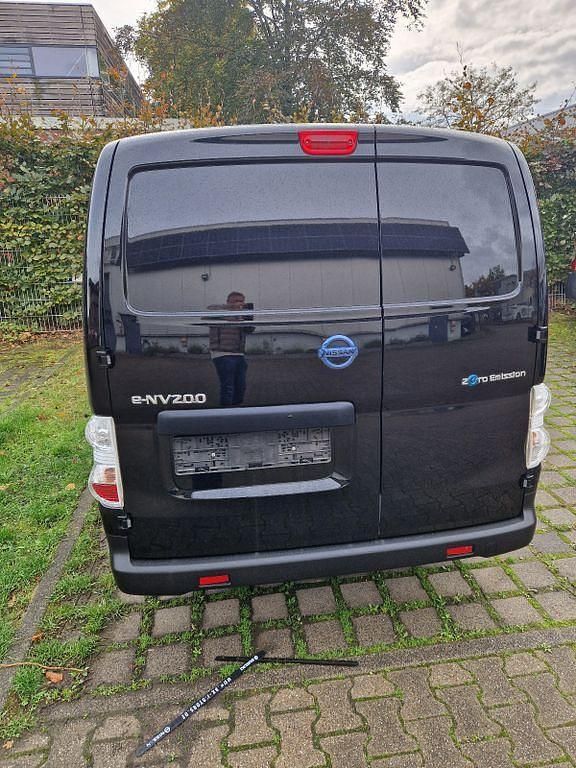 Gebraucht Nissan e-NV200 80 kW (109 PS) 2019 Schwarz Van / Kleinbus