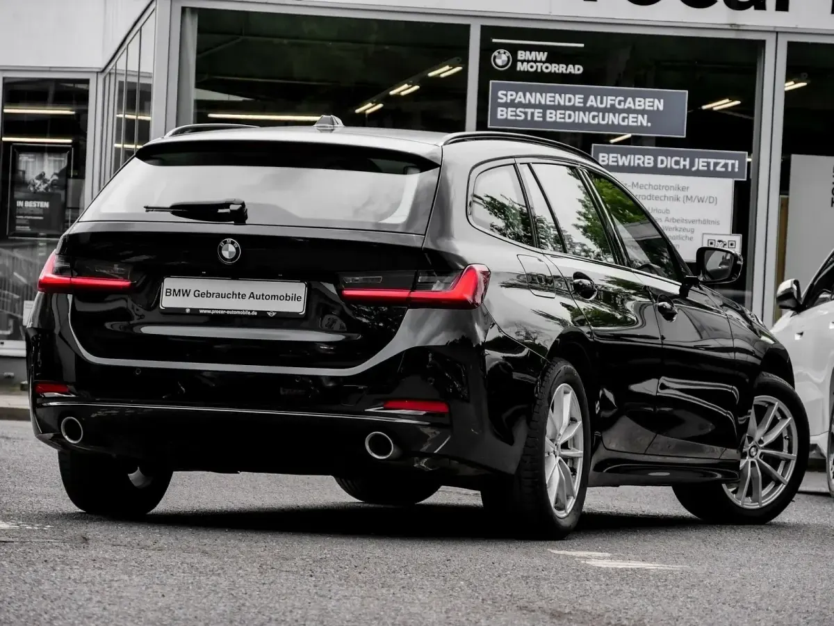 Gebraucht BMW 318 Shadowline 150 PS (110 kW) 2023 Schwarz Kombi