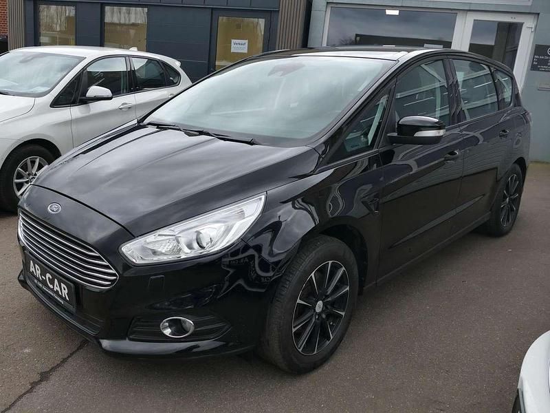Schwarz Gebraucht 2018 Ford S-MAX Trend Van / Kleinbus | 11.990 € (Fairer Preis) - Bild 1/4