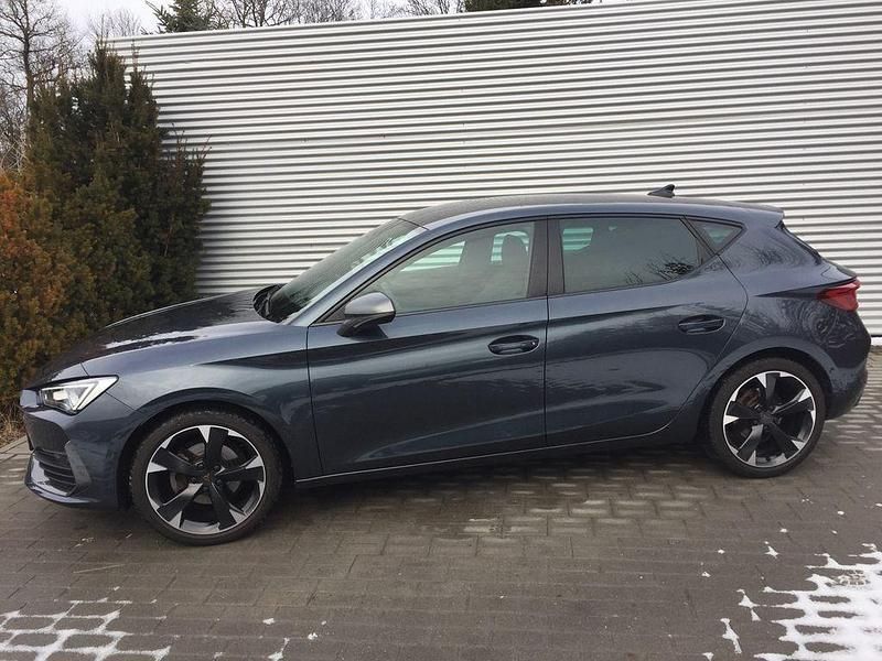 Gebraucht Cupra Leon 150 PS (110 kW) 2023 Grau Limousine