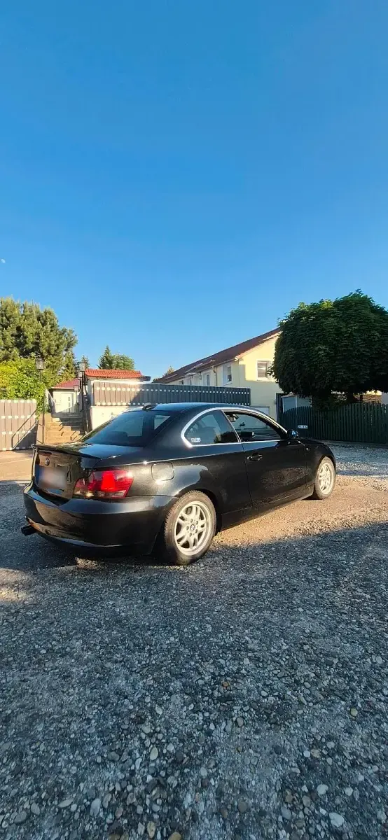 Gebraucht BMW 120 Coupé 177 PS (130 kW) 2008 Schwarz Coupé