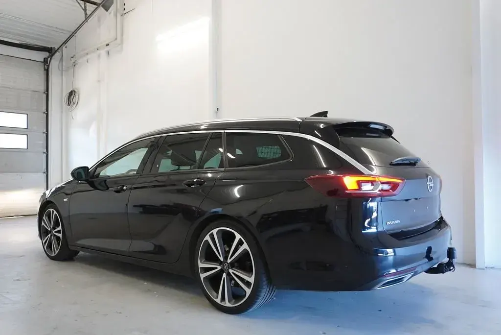 Gebraucht Opel Insignia 260 PS (191 kW) 2017 Schwarz Kombi