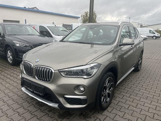 Gelb Gebraucht 2016 BMW X1 xLine SUV | 15.950 € (Fairer Preis) - Bild 1/4