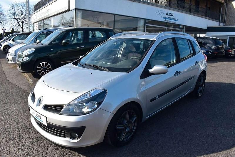Gebraucht Renault Clio GrandTour Dynamique 101 PS (74 kW) 2008 Platingrau Kombi