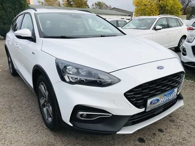 Weiß Gebraucht 2021 Ford Focus Active Kombi | 19.800 € (Guter Preis) - Bild 1/4