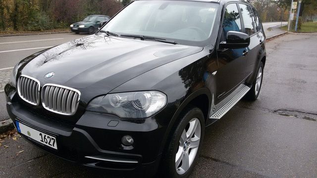 Gebraucht BMW X5 437 PS (321 kW) 2009 Schwarz metallic SUV