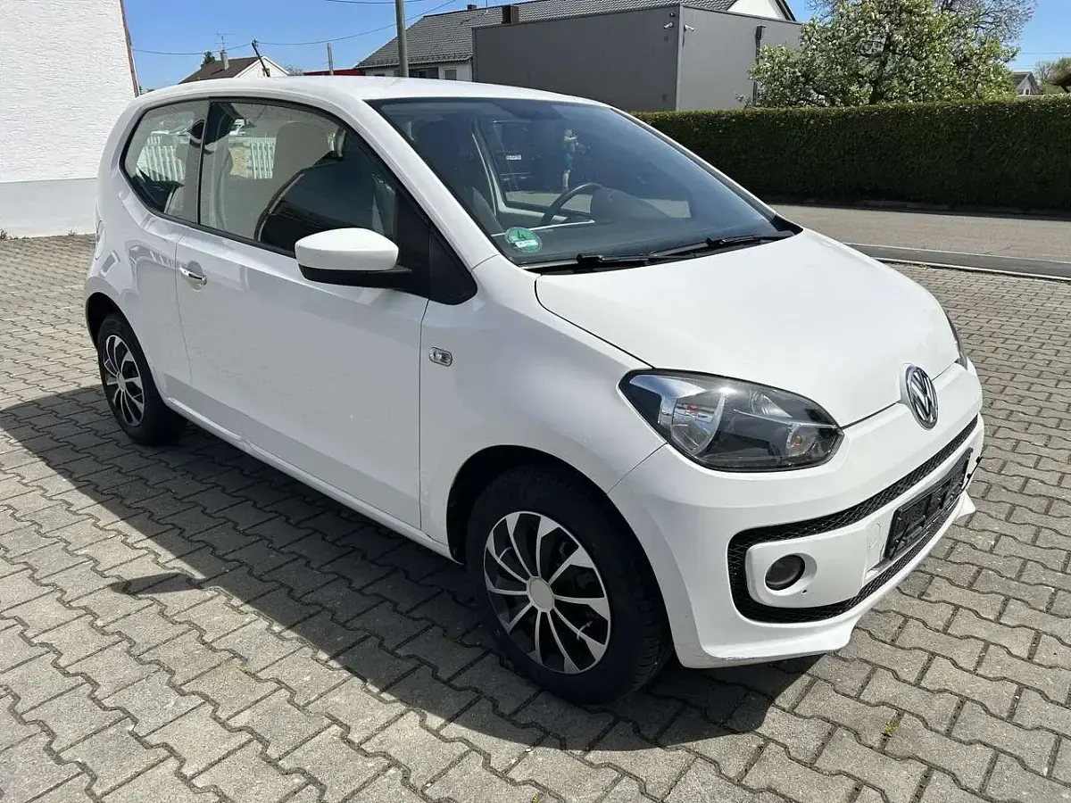 Second-hand VW up! 75 CP (55 kW) 2014 Alb Hatchback