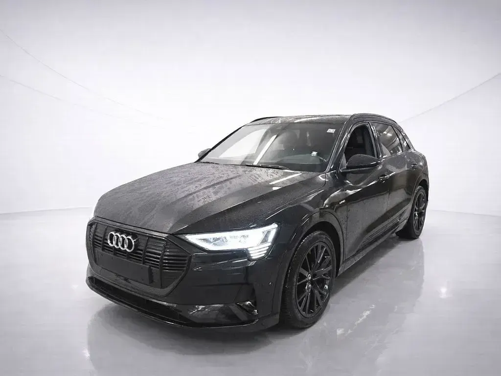 Gebraucht Audi e-tron Advanced Plus 300 kW (408 PS) 2023 Mythosschwarz metallic SUV