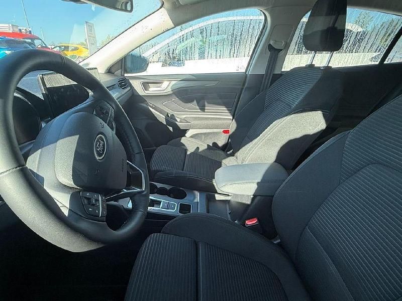 Gebraucht Ford Focus Titanium 116 PS (85 kW) 2024 Weiß Limousine