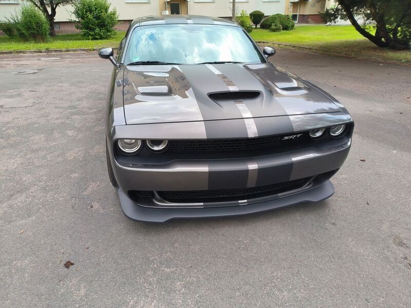 Grau Gebraucht 2015 Dodge Challenger Coupé | 55.000 € (Guter Preis) - Bild 1/4