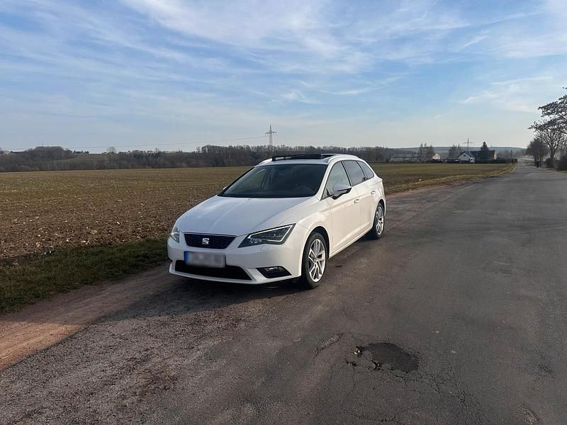 Gebraucht Seat Leon ST Style 150 PS (110 kW) 2016 Weiß Kombi
