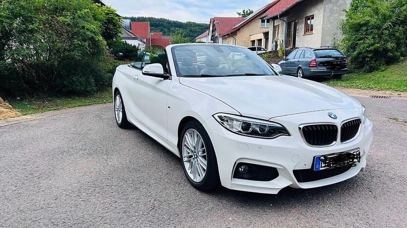 Gebraucht BMW 220 M Sport 184 PS (135 kW) 2016 Weiß Cabrio
