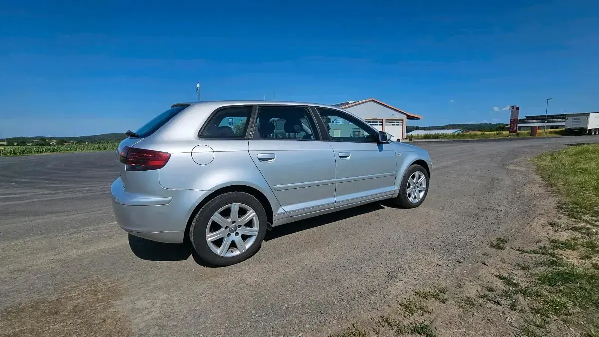 Gebraucht Audi A3 115 PS (84 kW) 2006 Grau Kleinwagen