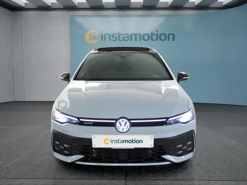 Gebraucht VW Golf VIII GTE 272 PS (200 kW) 2024 Blau Kleinwagen