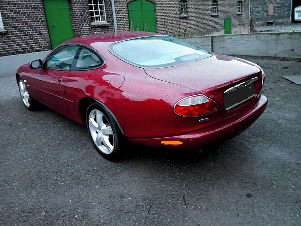 Gebraucht Jaguar XK8 298 PS (219 kW) 2003 Rot