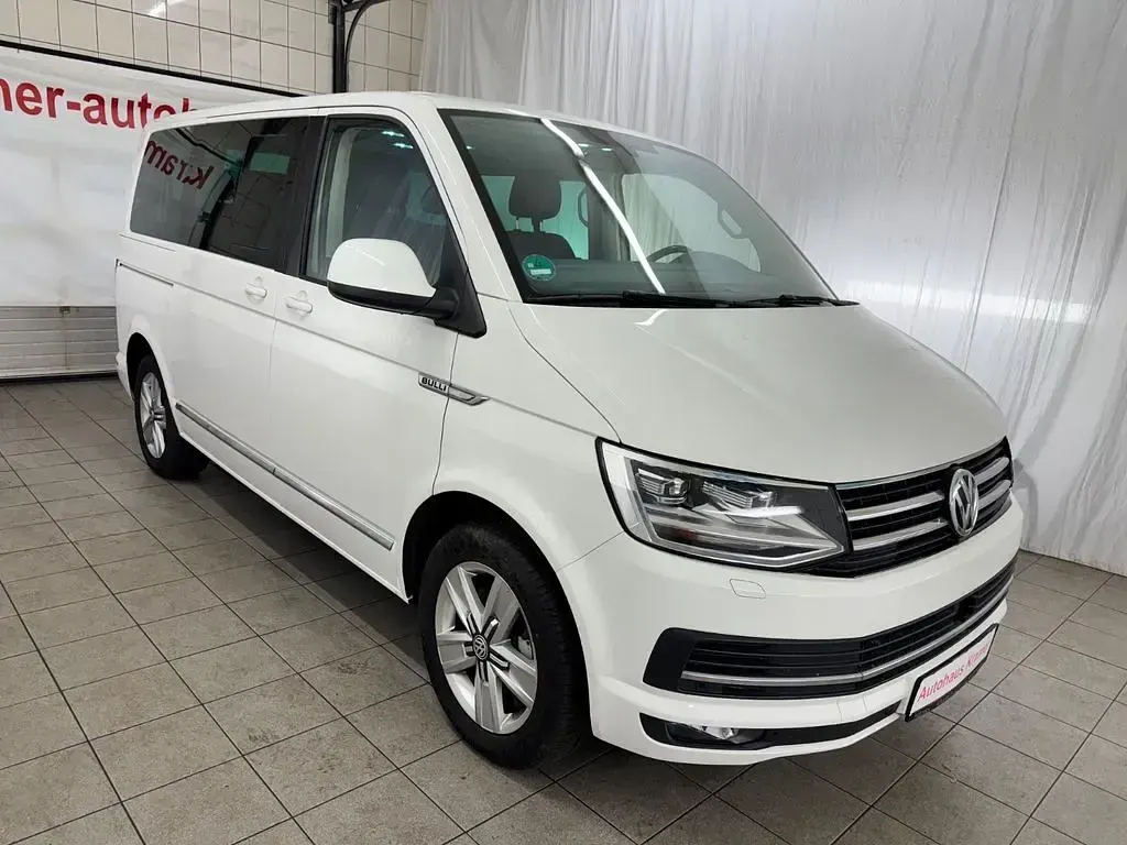 Gebraucht VW Caravelle Highline 204 PS (150 kW) 2017 Weiß Van