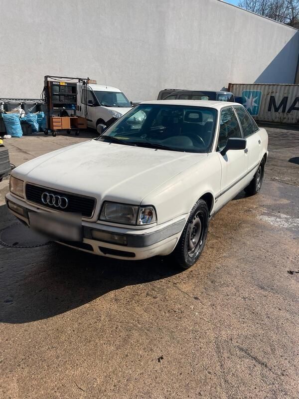 Weiß Gebraucht 1994 Audi 80 Limousine | 990 € - Bild 1/4
