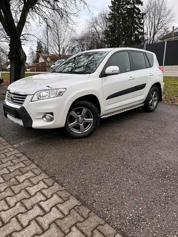 Gebraucht Toyota RAV4 150 PS (110 kW) 2013 Weiß SUV