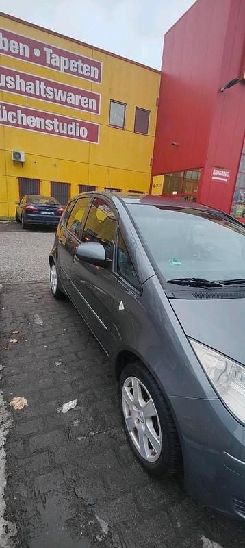 Gebraucht Mitsubishi Colt 95 PS (69 kW) 2005 Grau Kleinwagen