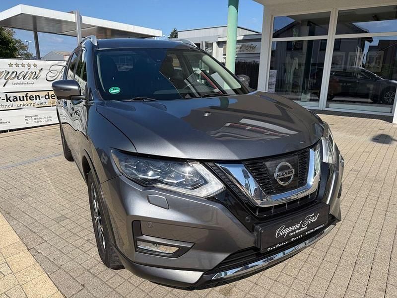 Grau Gebraucht 2018 Nissan X-Trail N-Connecta SUV | 20.990 € (Teuer) - Bild 1/4