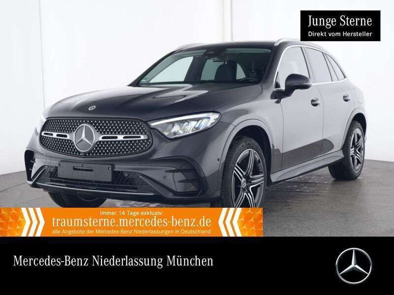 Grau Gebraucht 2024 Mercedes GLC300e AMG SUV | 63.990 € (Fairer Preis) - Bild 1/3