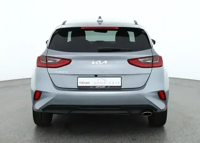 Nowe Kia Ceed 140 KM (102 kW) 2025 Szary Hatchback