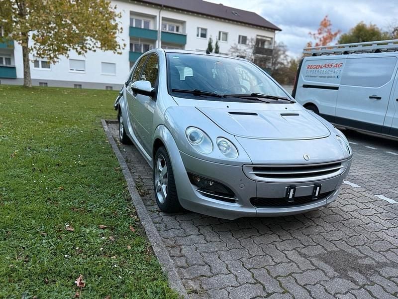 Grau Gebraucht 2006 Smart ForFour Kleinwagen | 3.950 € (Teuer) - Bild 1/4