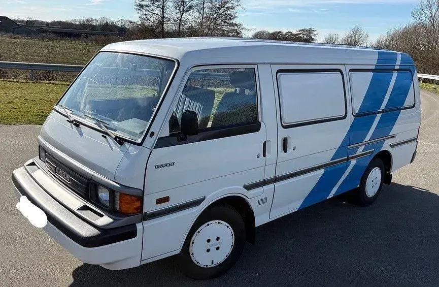 Gebraucht Mazda E Series 86 PS (63 kW) 1989 Weiß Van
