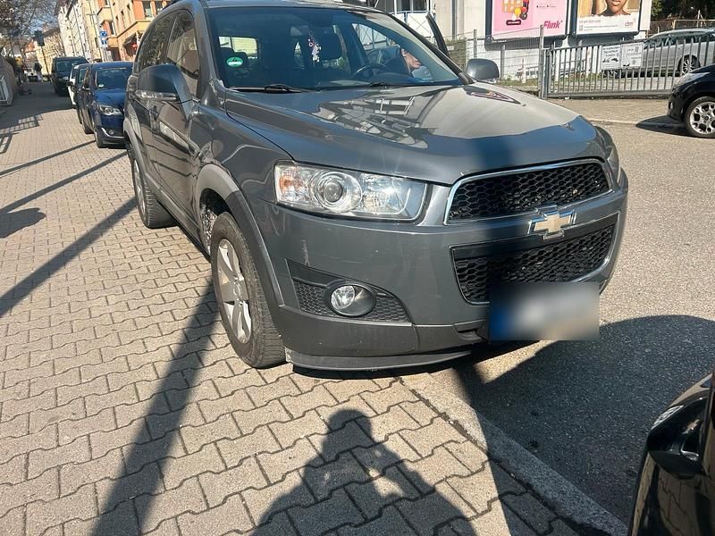 Gebraucht Chevrolet Captiva 180 PS (132 kW) 2011 Grau SUV