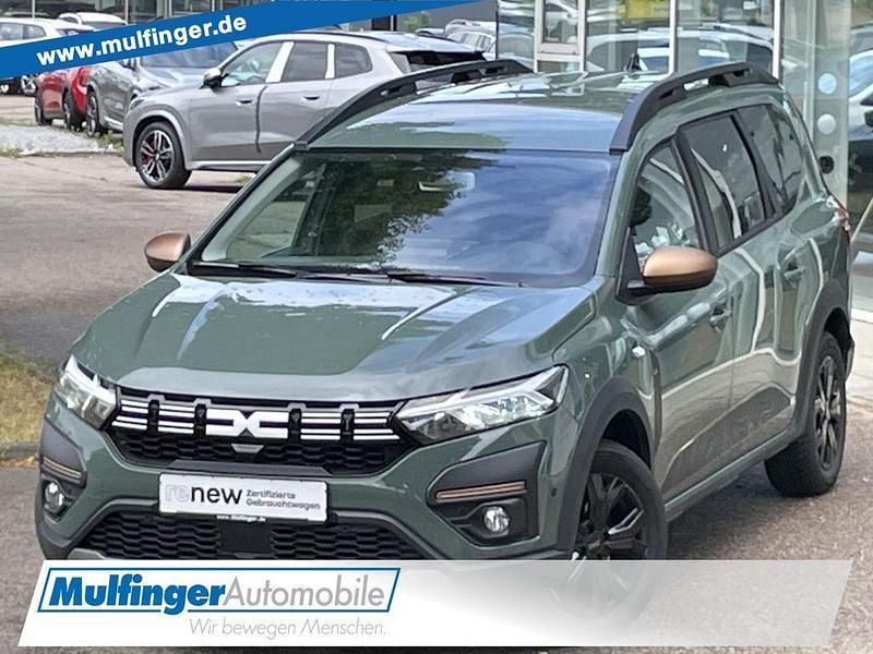 Grün Gebraucht 2024 Dacia Jogger Extreme Limousine | 18.990 € (Fairer Preis) - Bild 1/4