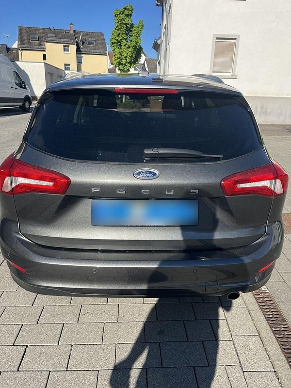 Second-hand Ford Focus Active 125 CP (91 kW) 2020 Gri Break